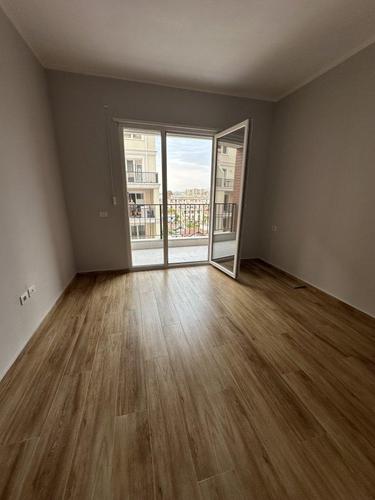SHITET APARTAMENT 2+1 KAMEZ 112.000 EURO