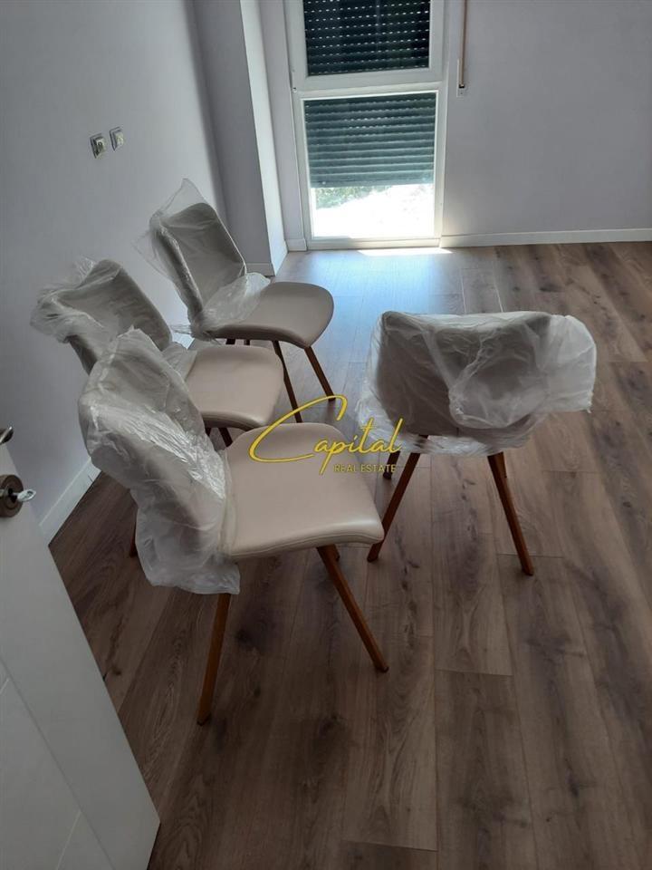 APARTAMENT-ME-QERA-2+1-ISH-STACIONI-TRENIT-55-000-LEKE