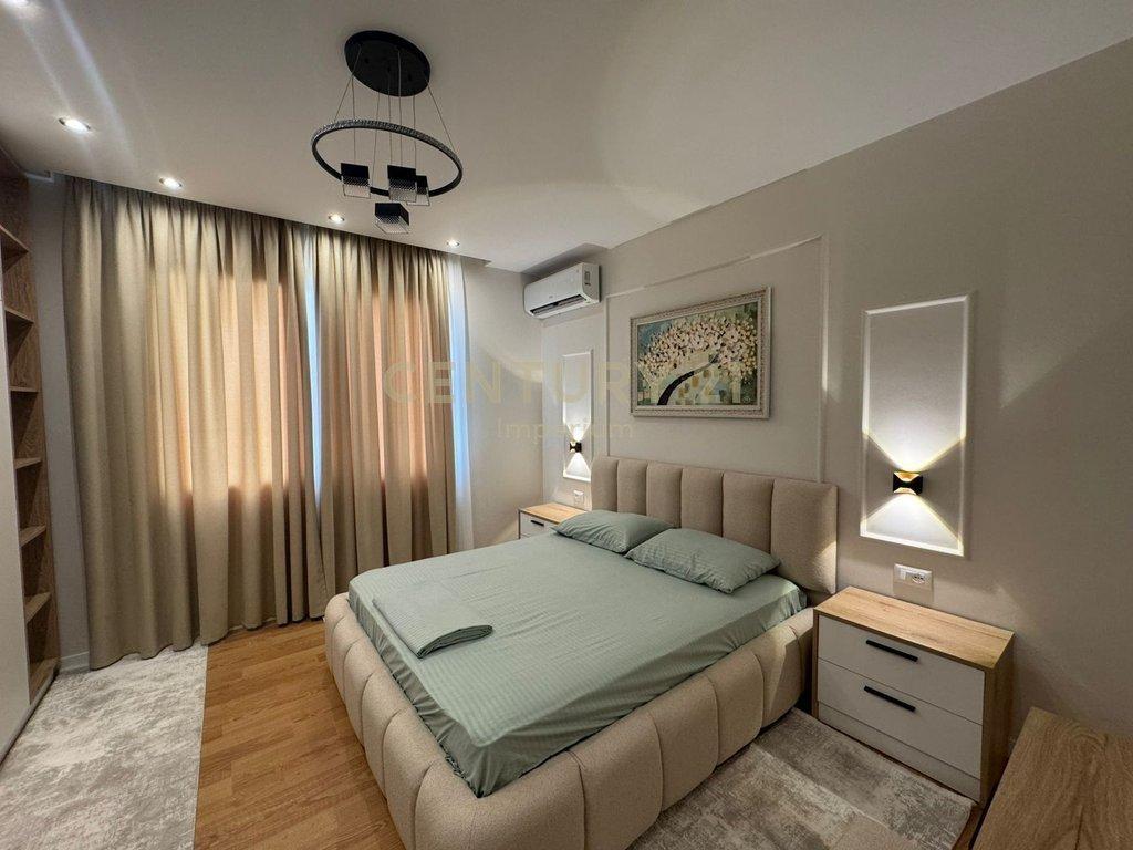 SHITET-Apartament-2+1---Hyrje-e-Kopshtit-Zoologjik--Tiranë--