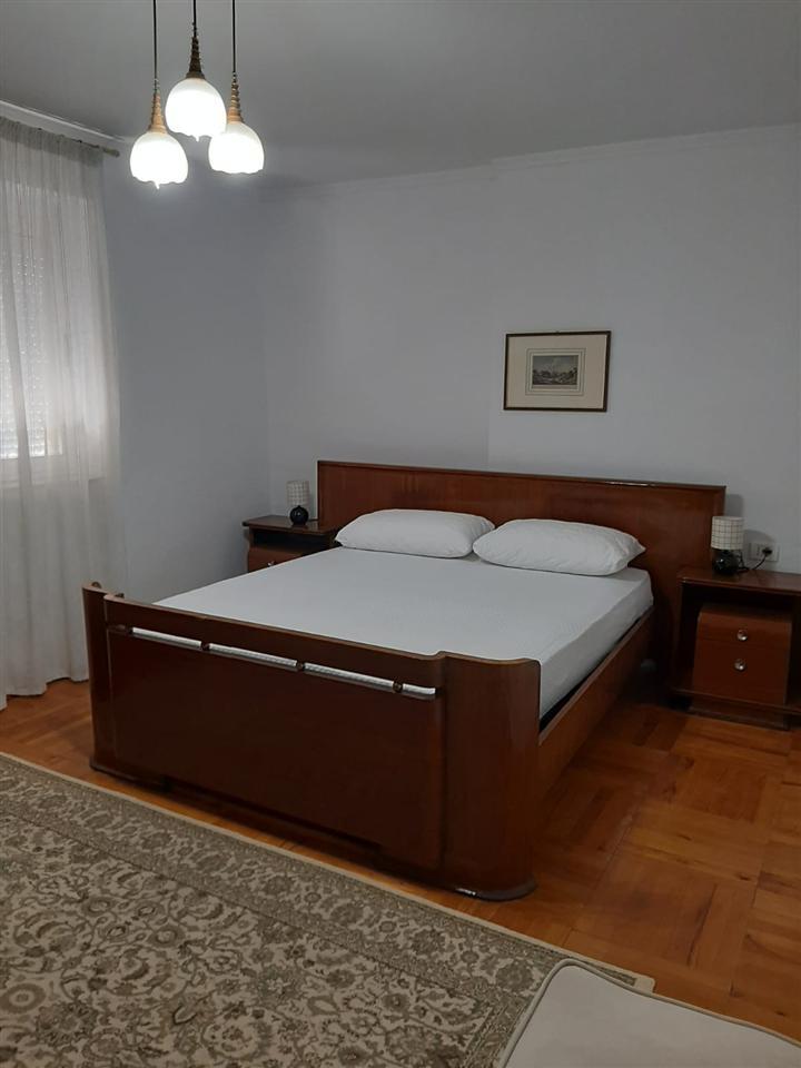 JEPET-ME-QERA-APARTAMENT-2+1-600-EURO-BLLOKU