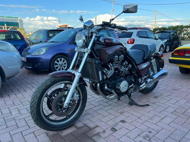 YAMAHA Vmax