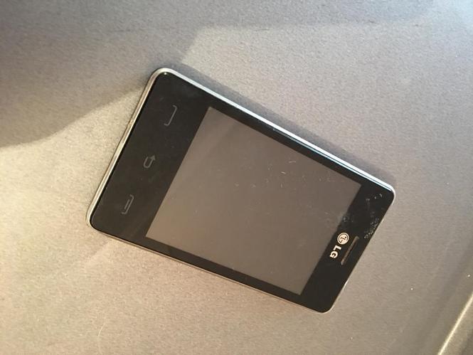 Telefon LG