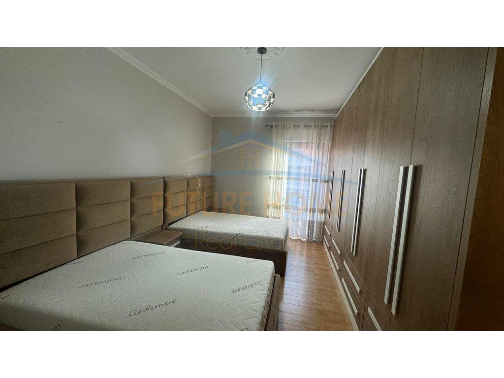 0694603851-Qira--Apartament-3+1-+-Post-Parkimi--Green-City-