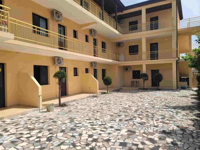 SHITET HOTEL