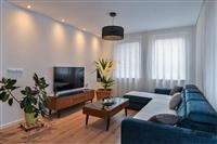 JEPET APARTAMENT 1+1+BLK ME QERA TE RR MYSLYM SHYRI 700 EURO