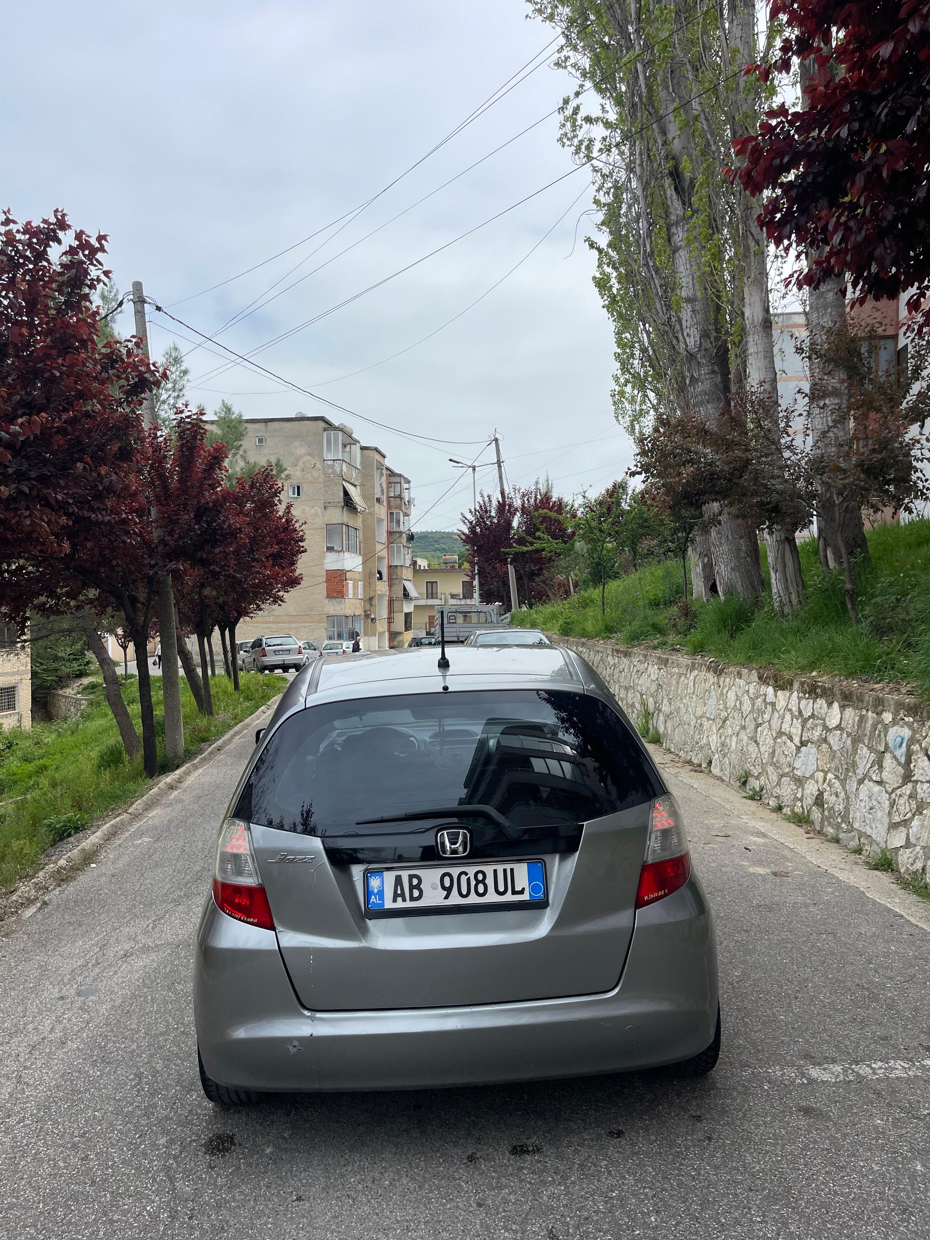 HONDA-CIVIC-1-2-BENZIN-GAZ-2009-MANUAL