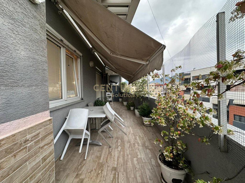 APARTAMENT-2+1+2+-VERANDE-PER-SHITJE-NE-ASTIR-