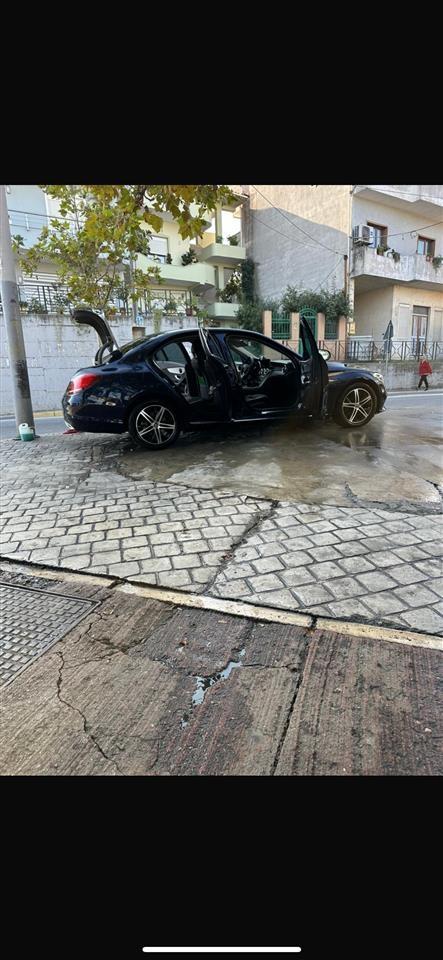 Mercedez-benz
