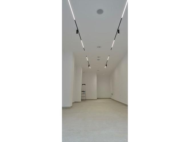 Jepet me qera super ambient tek ATSH, buzë rrugës kryesore n