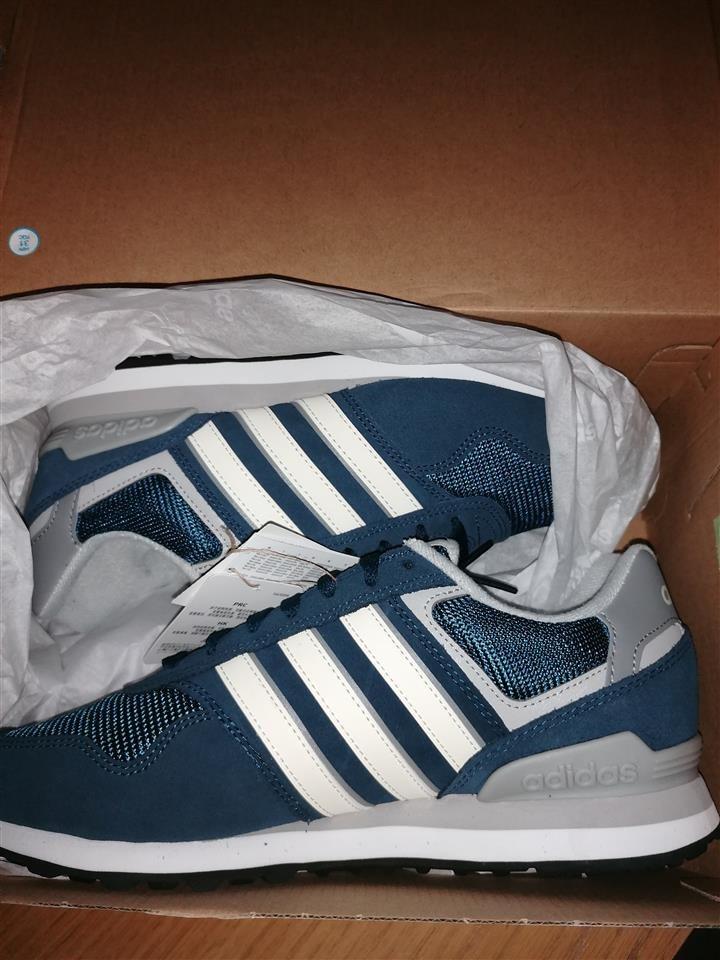 Adidas neo store 10k azul