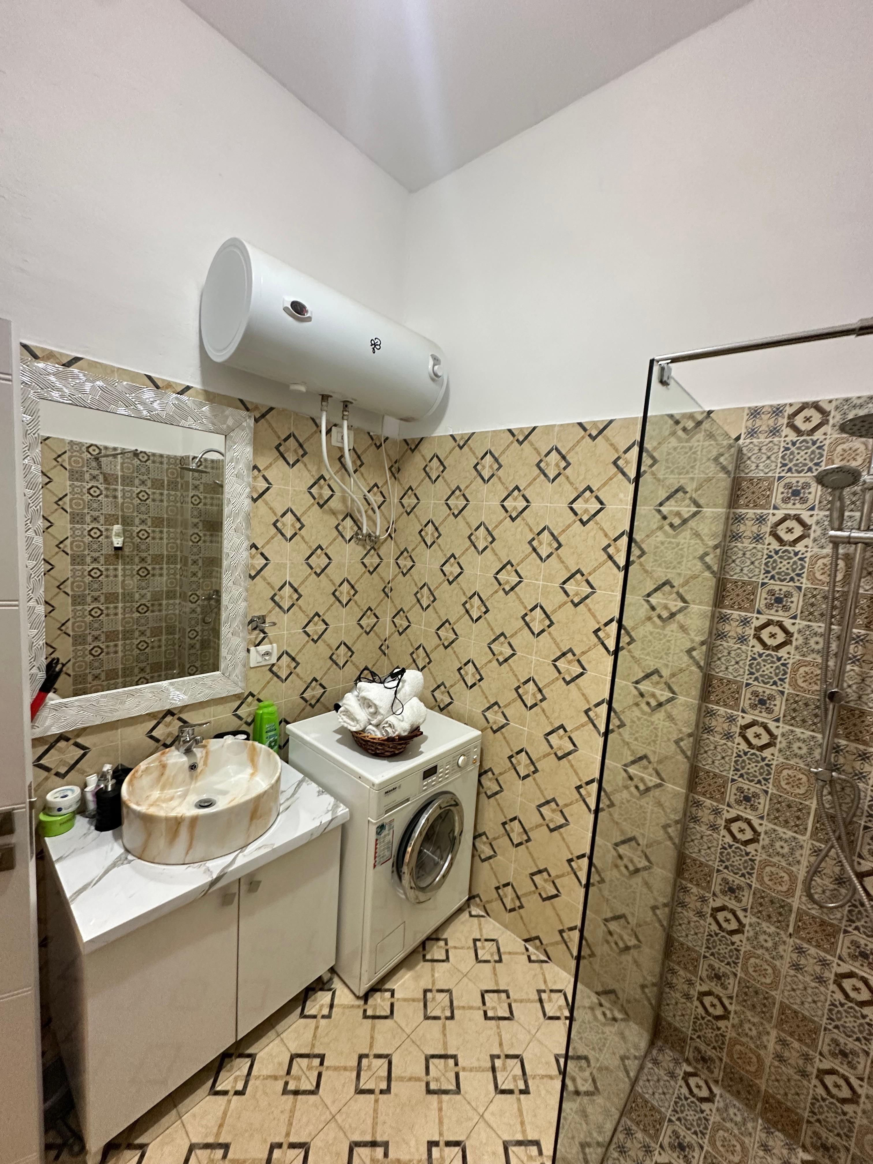 SHITET-APARTAMENT-1+1-TEK-27-KATESHI--DURRES