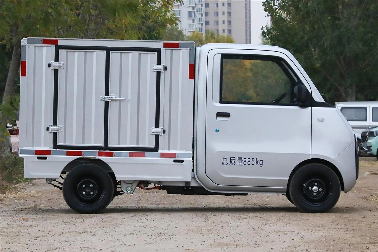 Wuling-E10