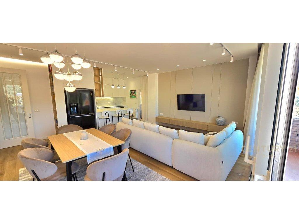 Shesim-Apartament-2+1+2+-Parkim-Te-Liqeni-Thate-