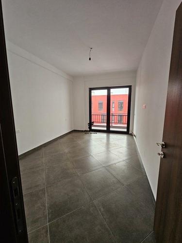 SHITET APARTAMENT 2+1 RRUGA E DIBRES 185.000 EURO