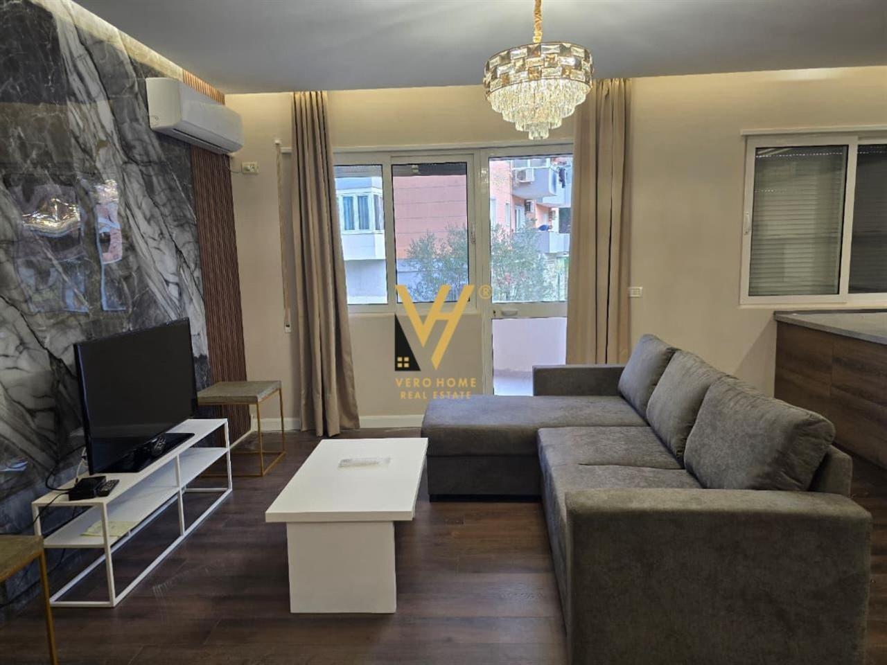 JEPET-APARTAMENT-2+1+BLK-ME-QERA-KOPSHTI-BOTANIK-55-000-LEKE