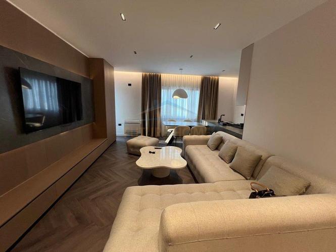 0692268458 Shitet Apartament 2+1, Rruga e Elbasanit, Tiranë