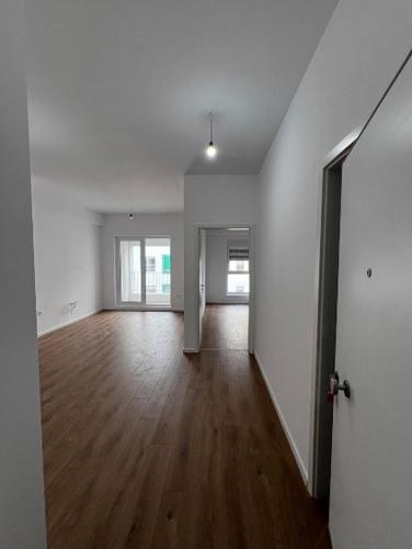 &#55356&#57313 SHITET APARTAMENT 1+1 – ALI DEMI