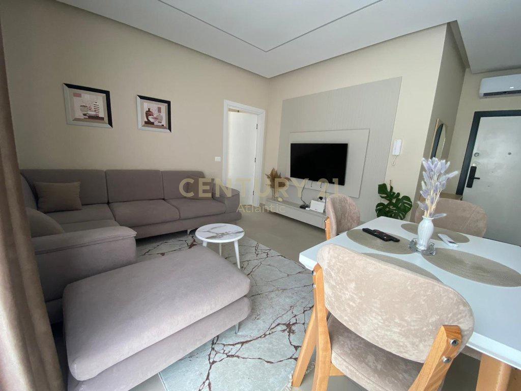 +355694812568-Apartament-për-Shitje---Vija-e-Parë-me-Detin-