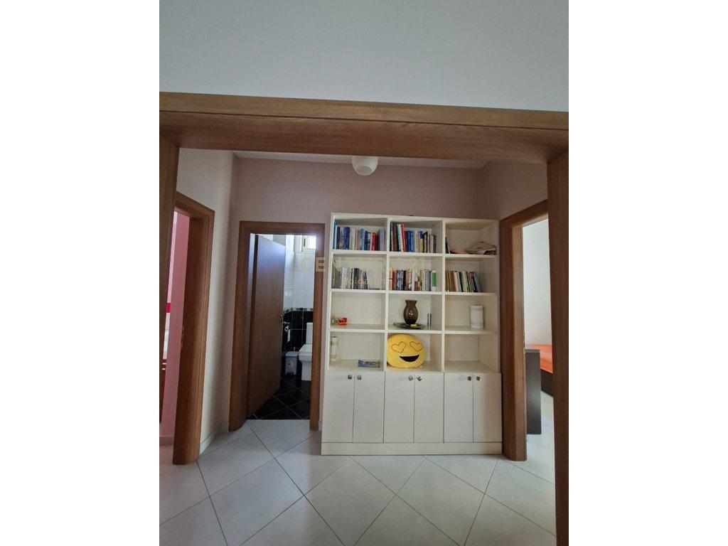 Apartament-2+1+2-Me-Qira-tek-Ujësjellësi---Durrës--