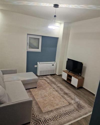 APARTAMENT ME QERA 2+1 SATCIONI TRENIT 70.000 LEKE
