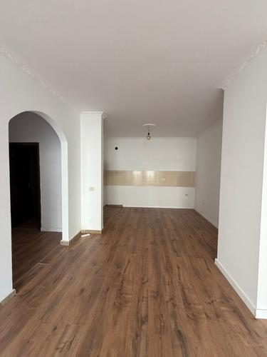 APARTAMENT NE SHITJE 2+1 NE ASTIR , KOMPLEKSI FRATARI