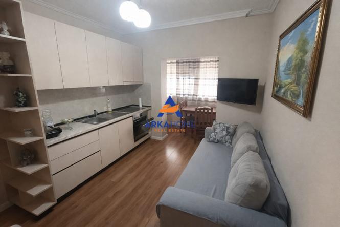JEPET ME QERA APARTAMENT 1+1 "TEK KRISTALI" 500 EURO