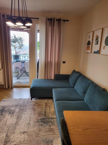 &#55356&#57313 Shitet Apartament 1+1 – Rruga e Elbasanit