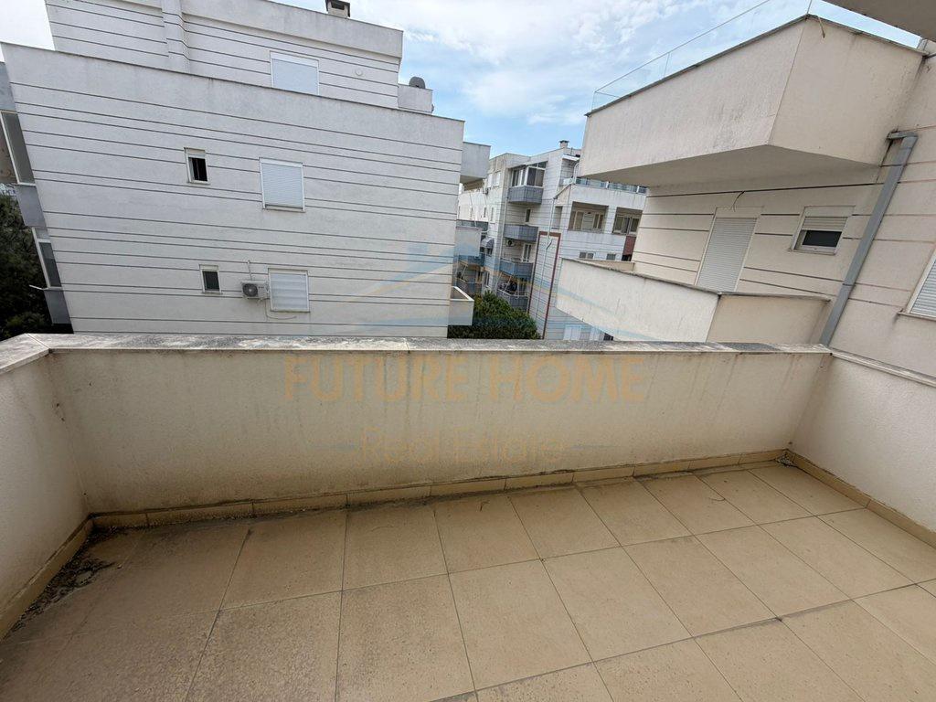 0696044407-Disponojme-per-shitje-Garsoniere--Qerret--Kavajë