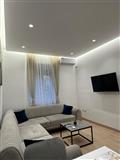 **Jepet apartament me qera 1+1 , Bllok ��