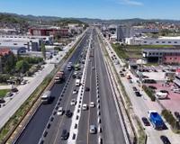 JEPET AMBJENT MULTIFUNKSIONAL NE AUTOSTRADEN TIRANE-DURRES K