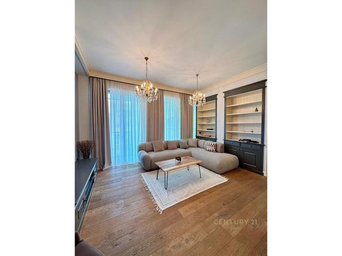 qira apartament 2+1+Post Parkimi tek Ambasador 3!!
