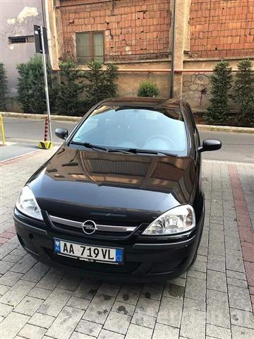 Opel Corsa Automat Tirane