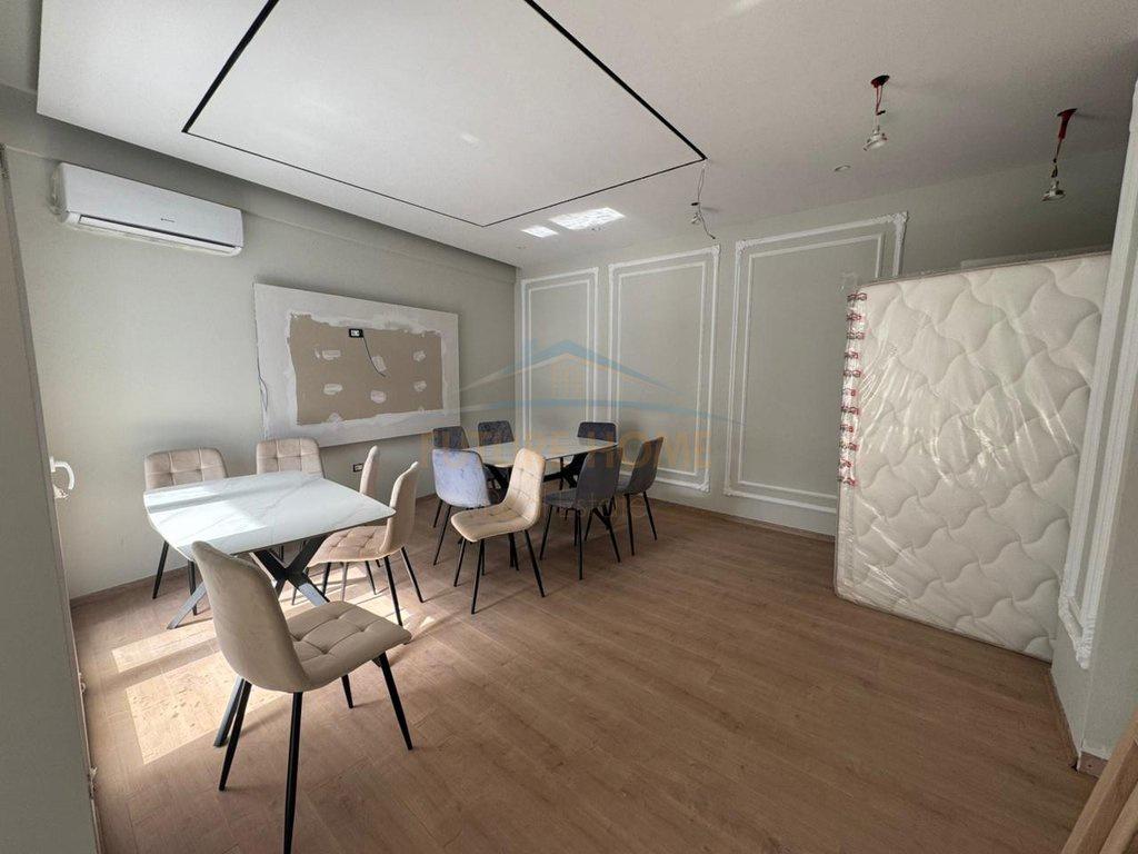 0693769552-Shitet--Apartament-2+1--5-Maji--Tirane-