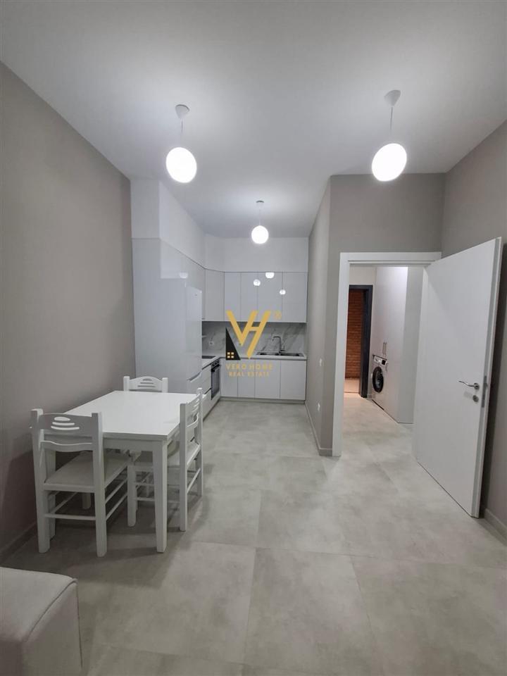 JEPET-APARTAMENT-1+1+BLK-ME-QERA-PRANE-BIRRA-TIRANA-600-EURO