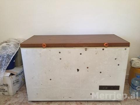 Shitet Frigorifer Ngrires per Akullore Mish etj