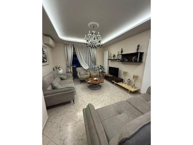 SHITET APARTAMENT 2+1 ,RRUGE BARDHYL