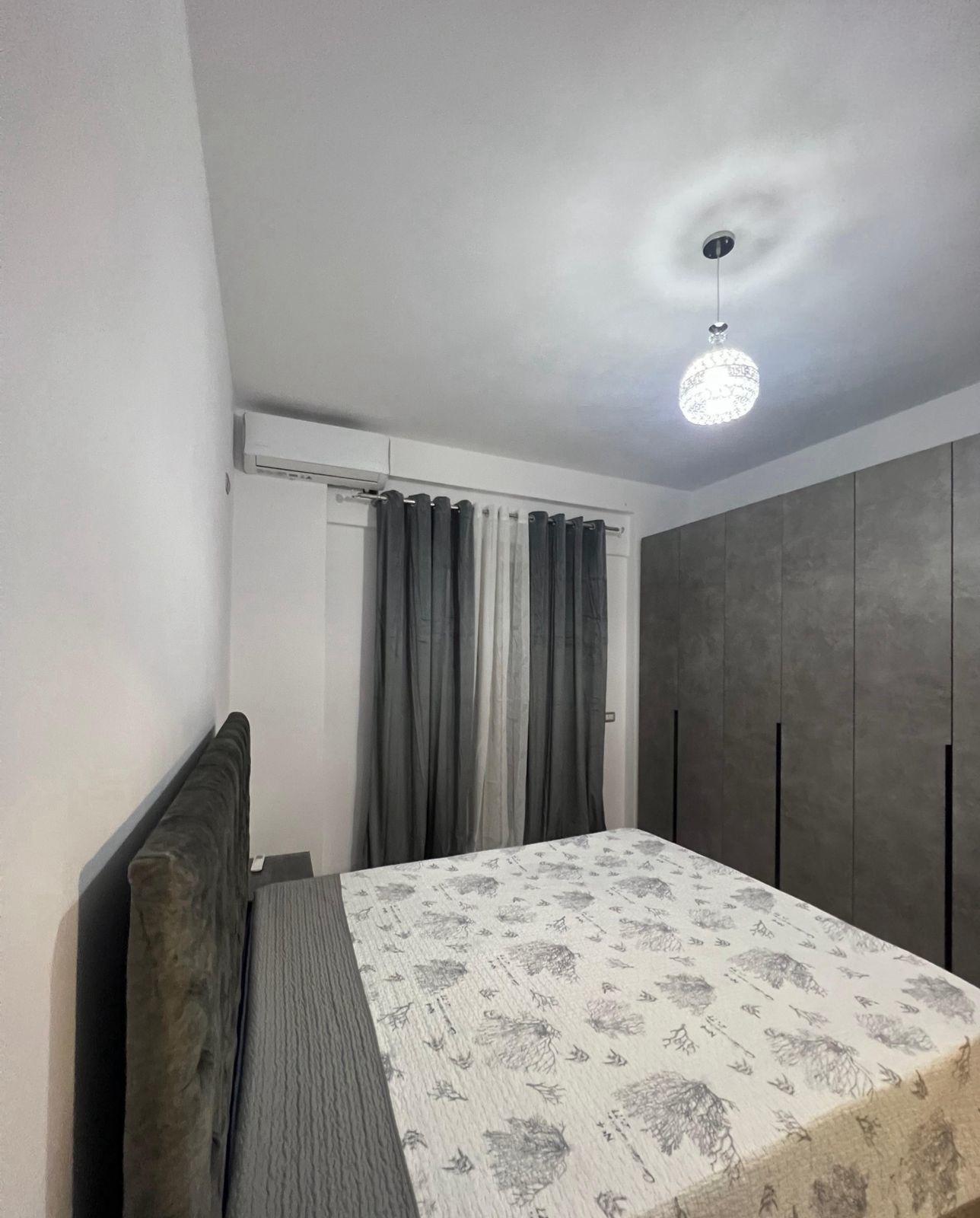 JEPET-APARTAMENT-ME-QERA-1+1-LIQENI-I-THATE