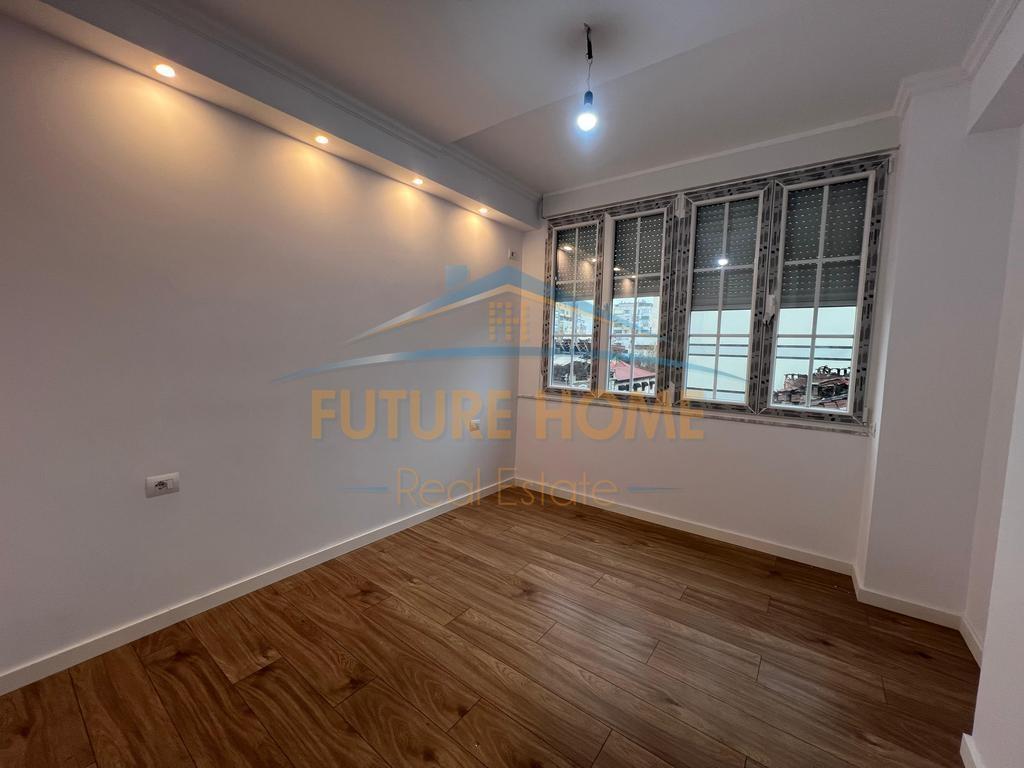0694603851-Shitet--Apartament-2+1+2--Rruga-e-Bogdaneve
