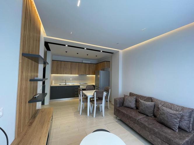 0682912431 Shitet , Apartament 1+1, Misto Mame.
