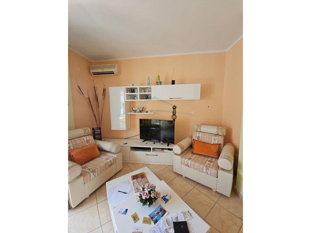 0697048063-Shitet-Apartament-2+1+2---Vollga---Durres