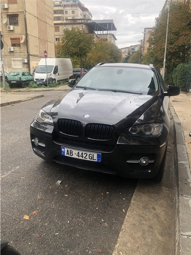 BMV X6