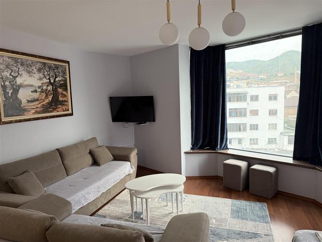 Apartamente ne Pogradec me qera ditore/javore