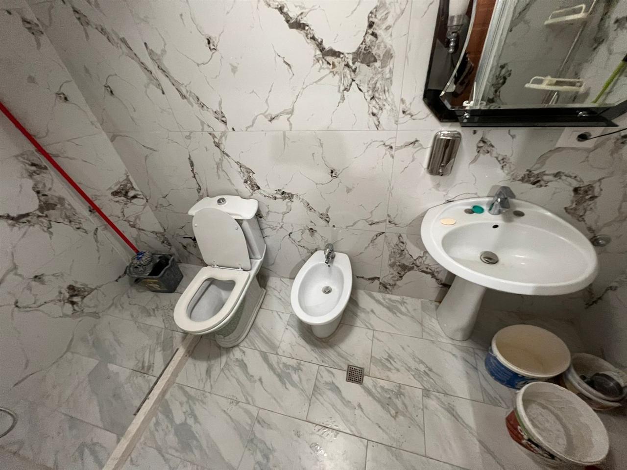 Apartament-1+1-me-qera-tek-Bulevardi-Zogu-I-ne-Tirane