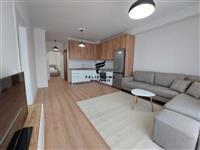 APARTAMENT ME QERA 2+1 QYTET STUDENTI 600 EURO