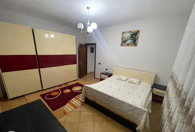 &#55357&#56525 RRUGA 5 MAJI – APARTAMENT ME QIRA