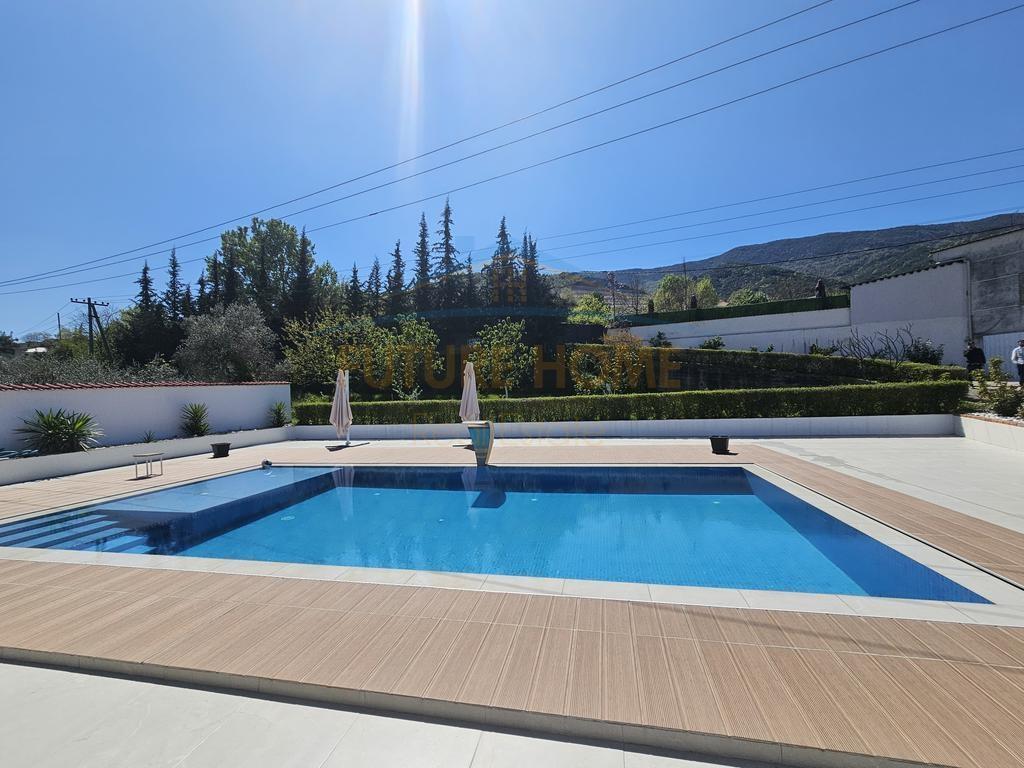 0692268458-Shitet--Vilë+Truall--Ibë--Tiranë-