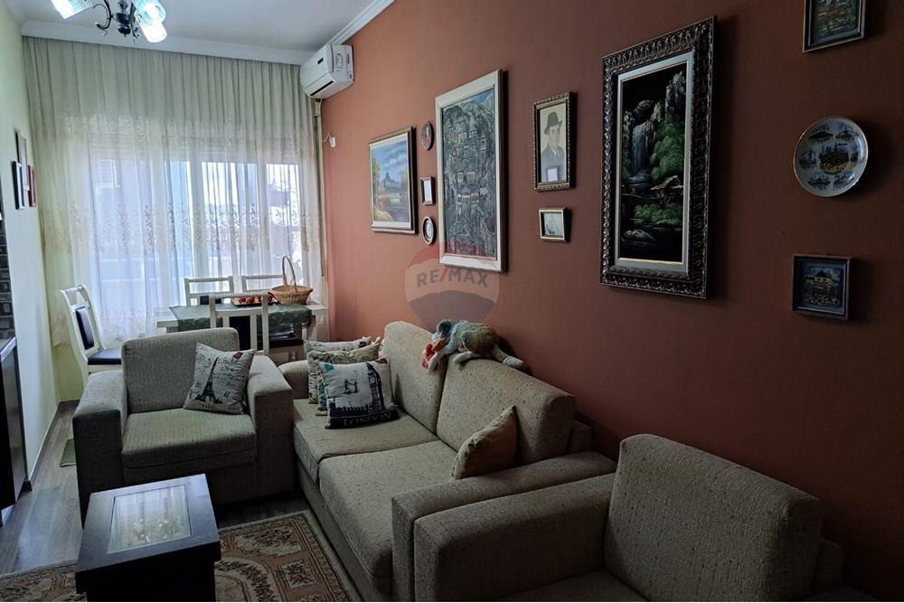 Apartament-1+1-për-Shitje-në-zonen-Freskut