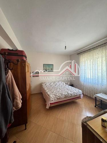 Shitet Vilë 4-Katëshe në Vlorë