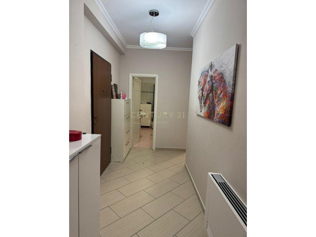 Apartament-2+1-Me-Qira-te-Kazazi--Durres--