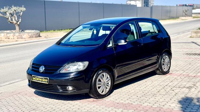 Volkswagen Golf 5 Plus 1.9Tdi manuale +355 69 855 9751